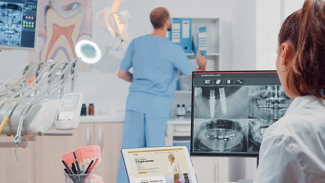 Datorizēta zobu implantācijas plānošana